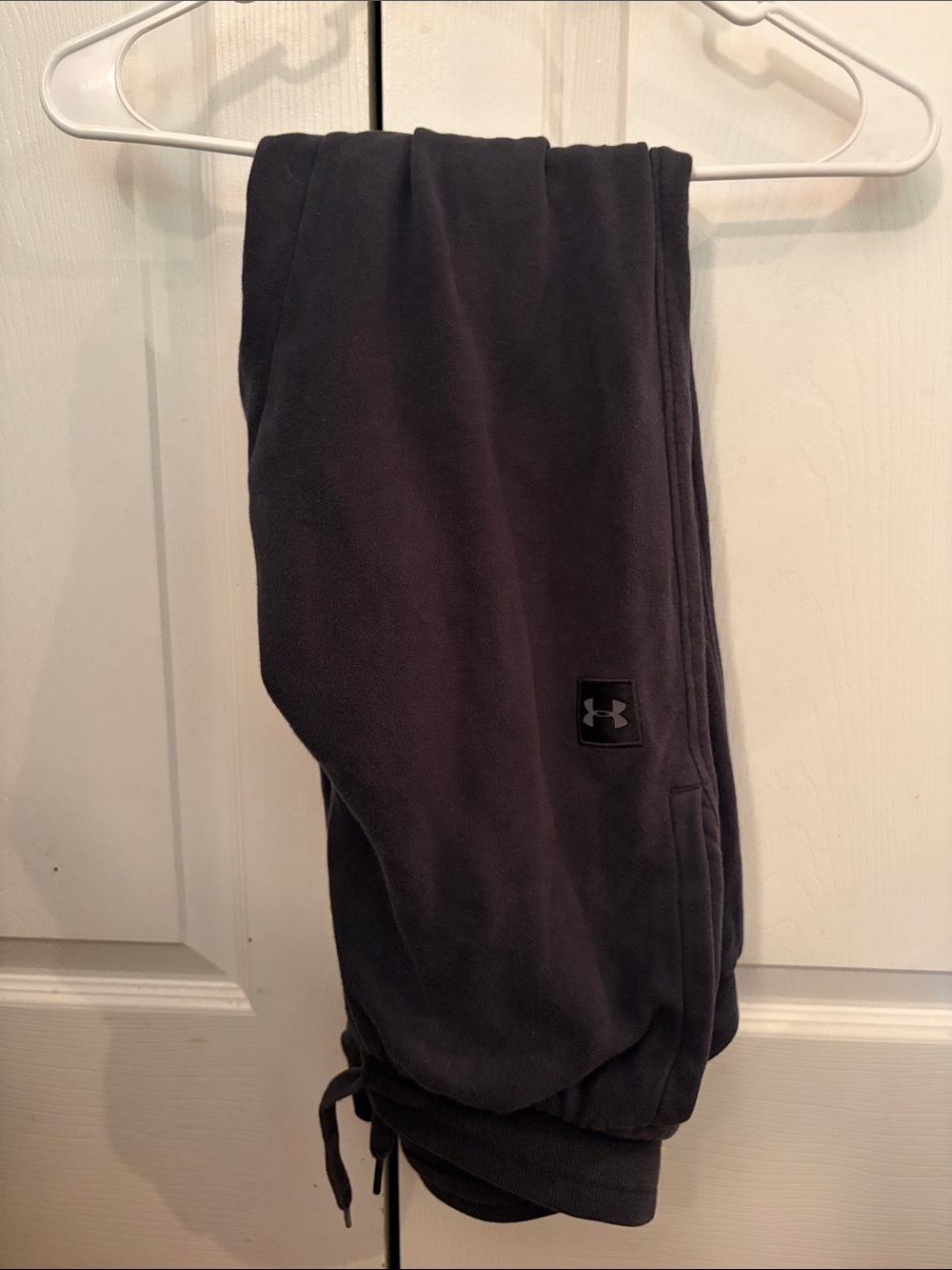 Under Armour Men’s Black Jogger Sweatpants